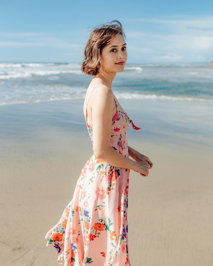 Dia Frampton