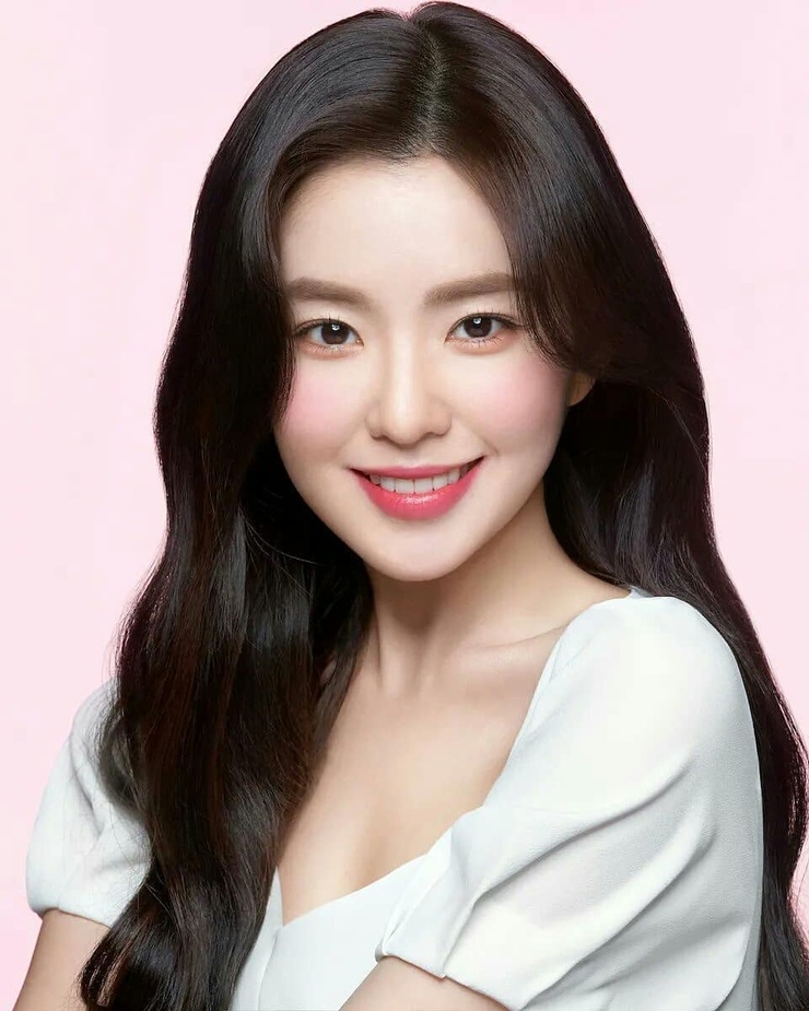 Irene (Bae Ju Hyun) Irene (Bae Ju Hyun)