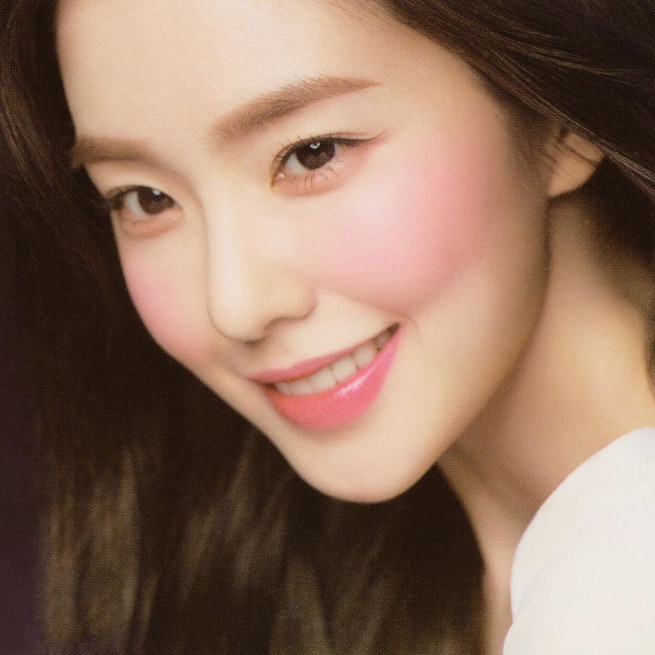 Irene (Bae Ju Hyun) Irene (Bae Ju Hyun)
