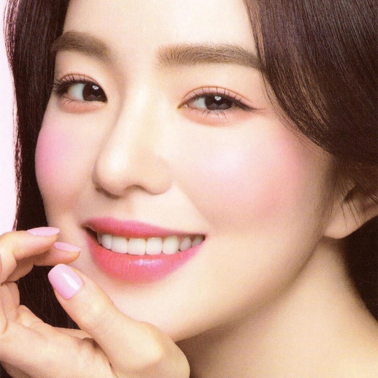 Irene (Bae Ju Hyun) Irene (Bae Ju Hyun)