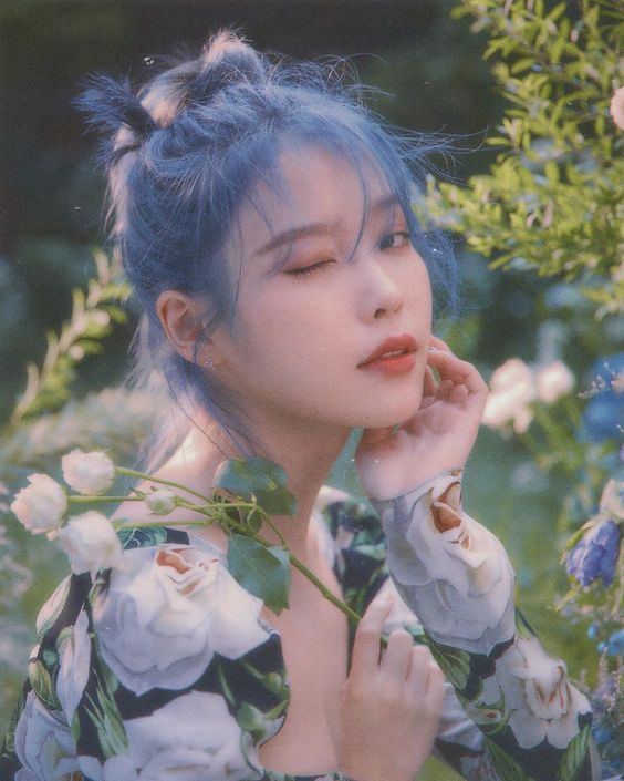 IU IU