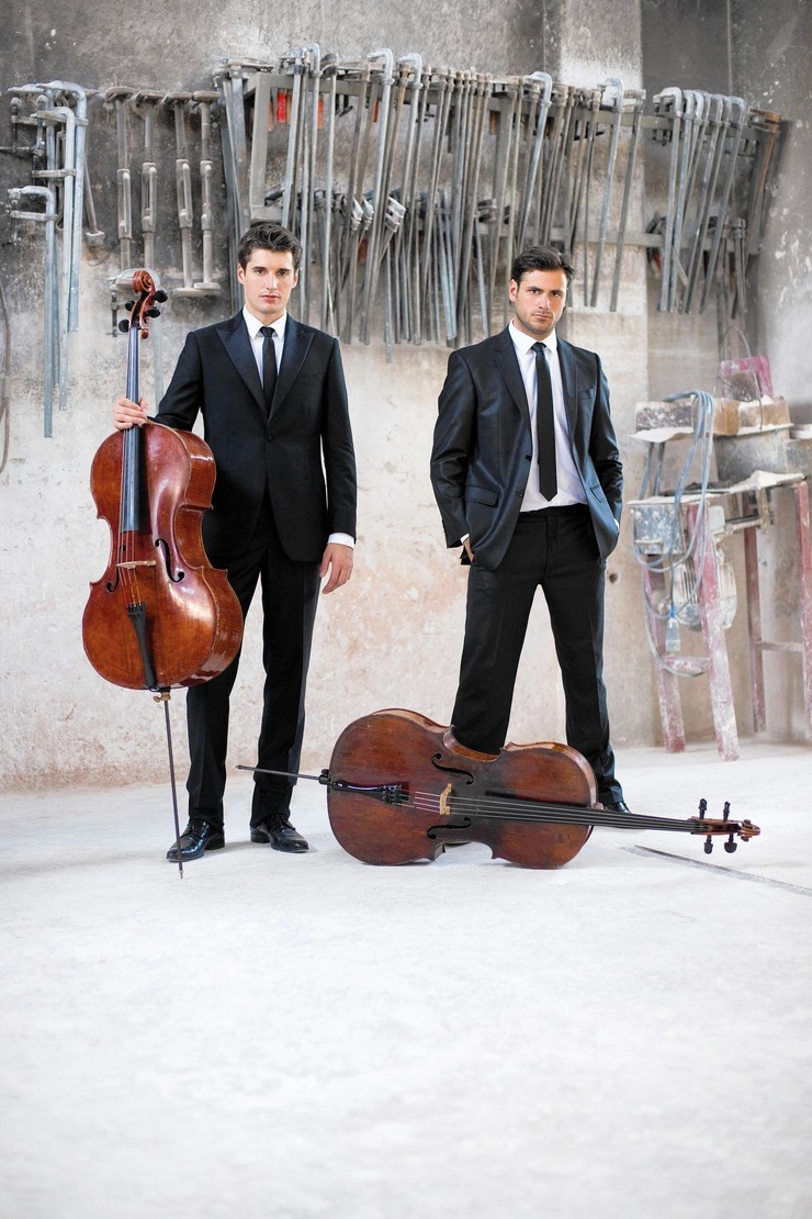 2CELLOS
