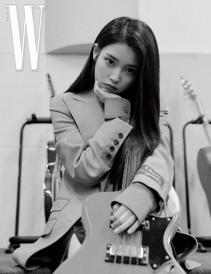 IU IU