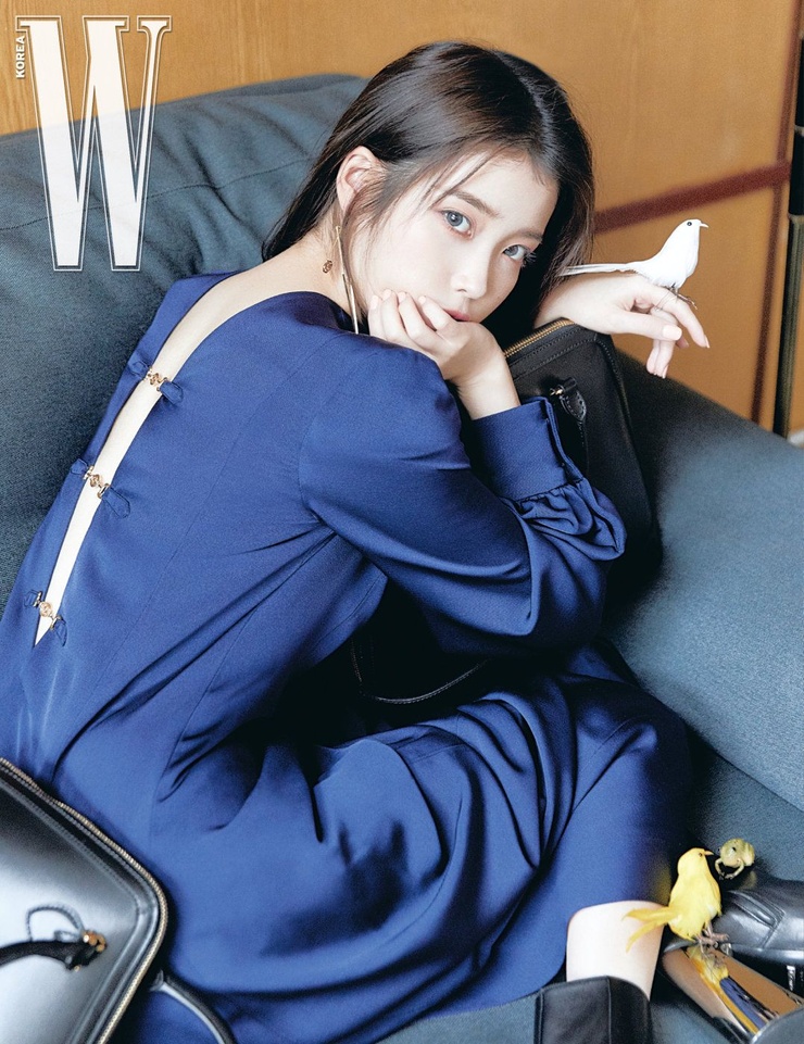 IU IU