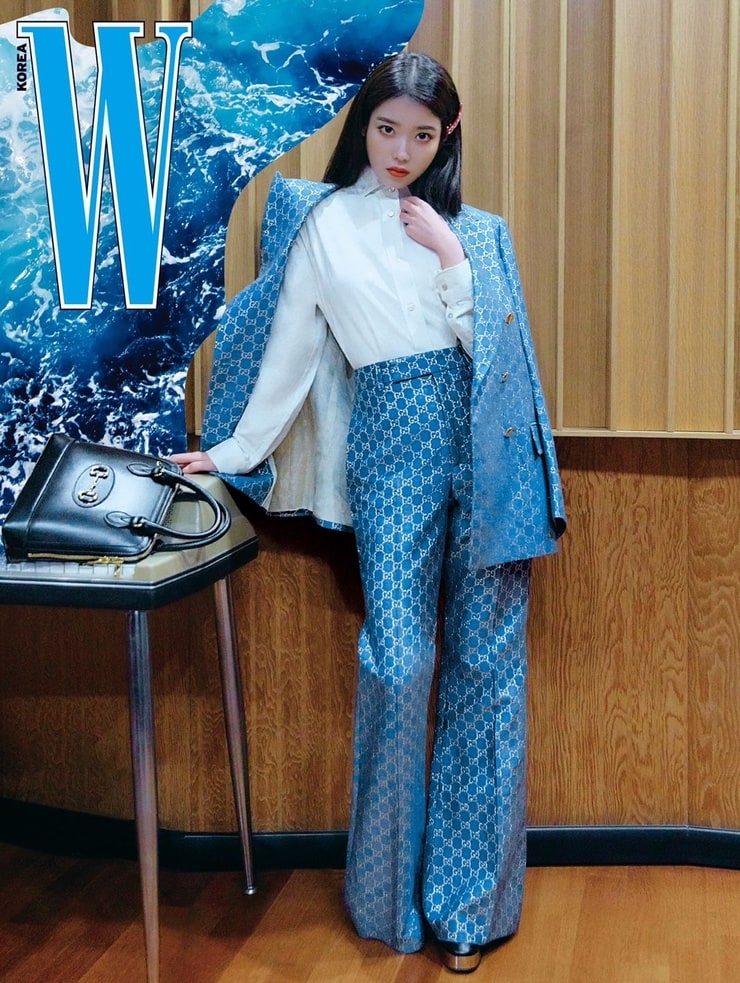 IU IU