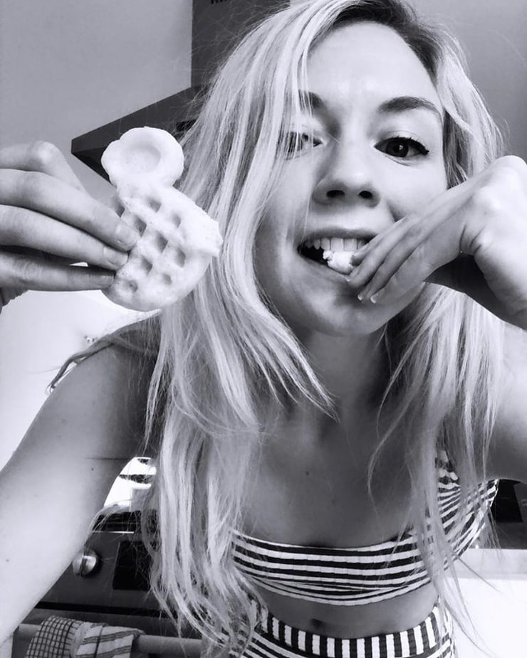 Emily Kinney