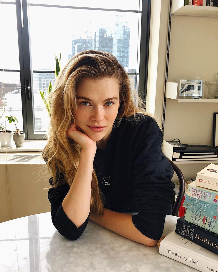 Victoria Lee