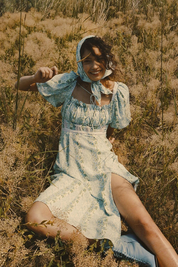 Sasha Kichigina Sasha Kichigina