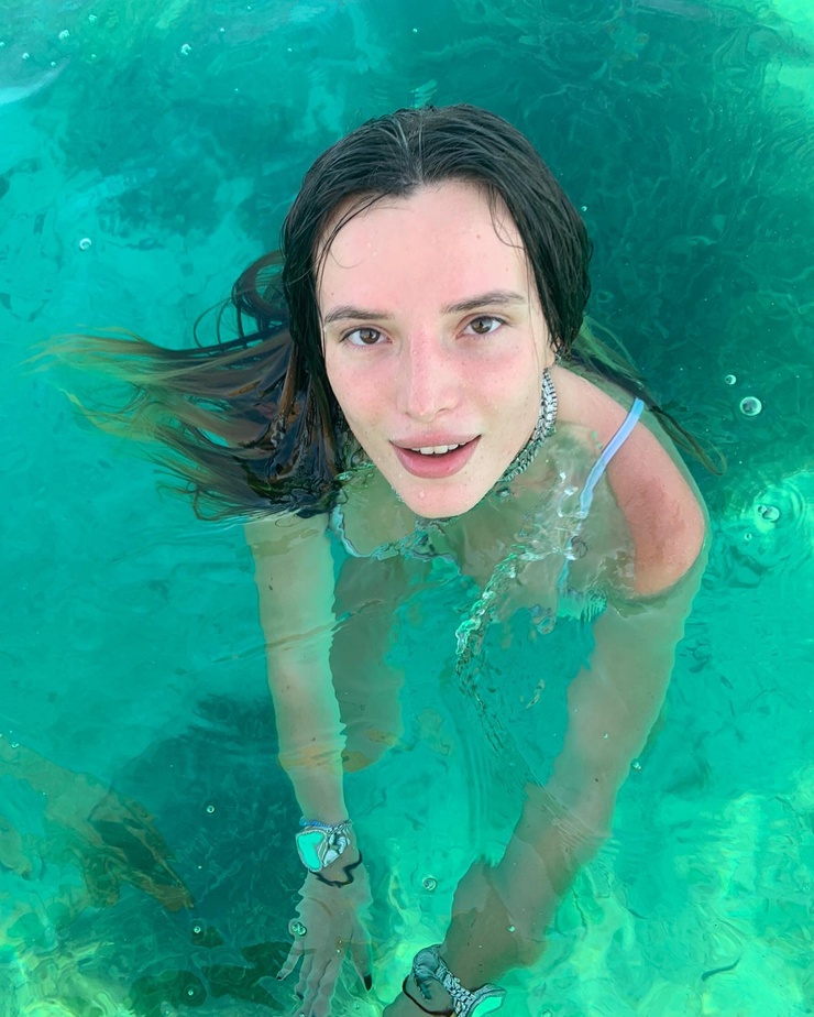 Bella Thorne Bella Thorne