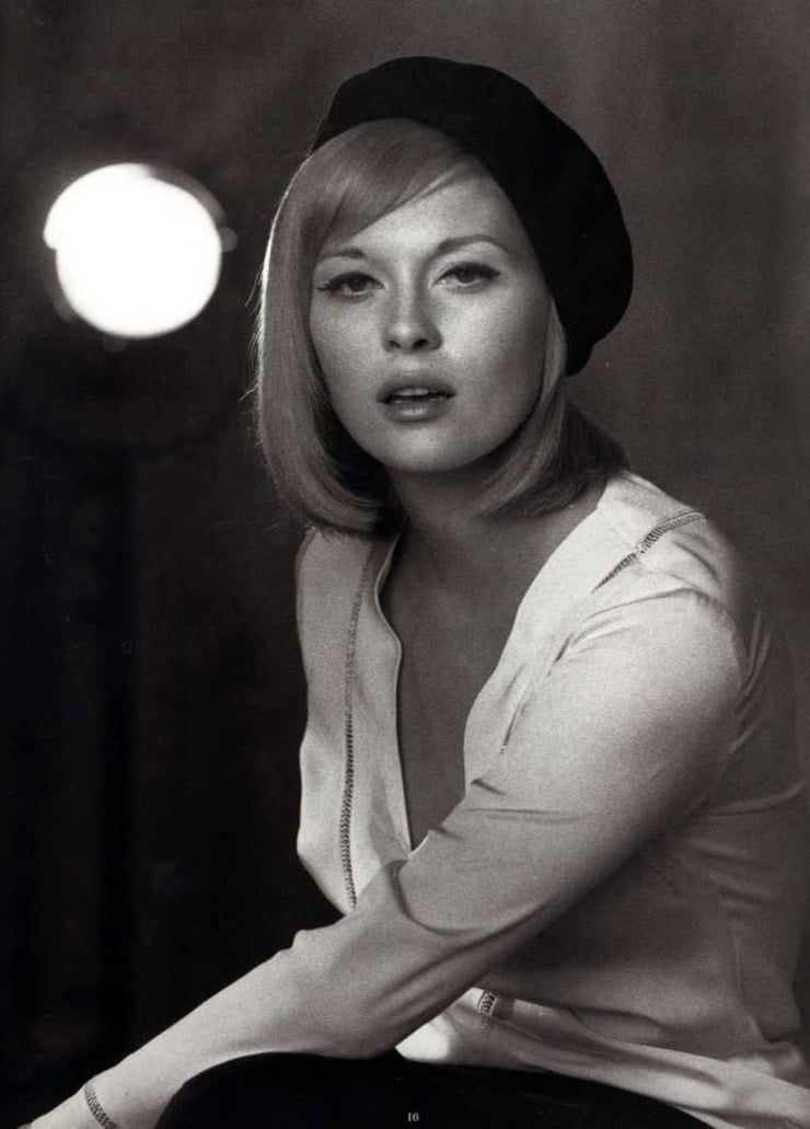 Faye Dunaway