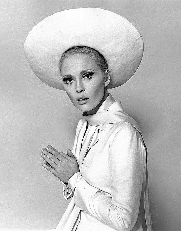 Faye Dunaway