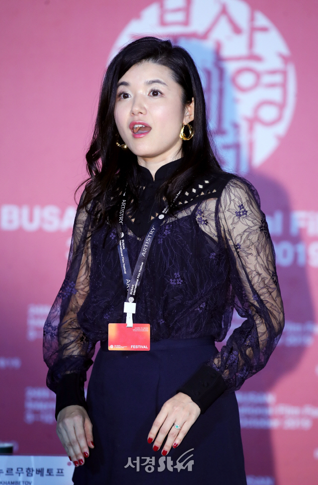 Lisa Takeba