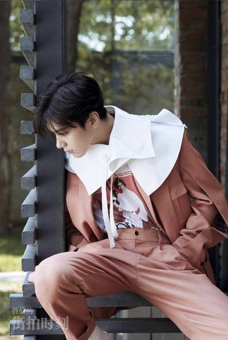 Ten (텐)