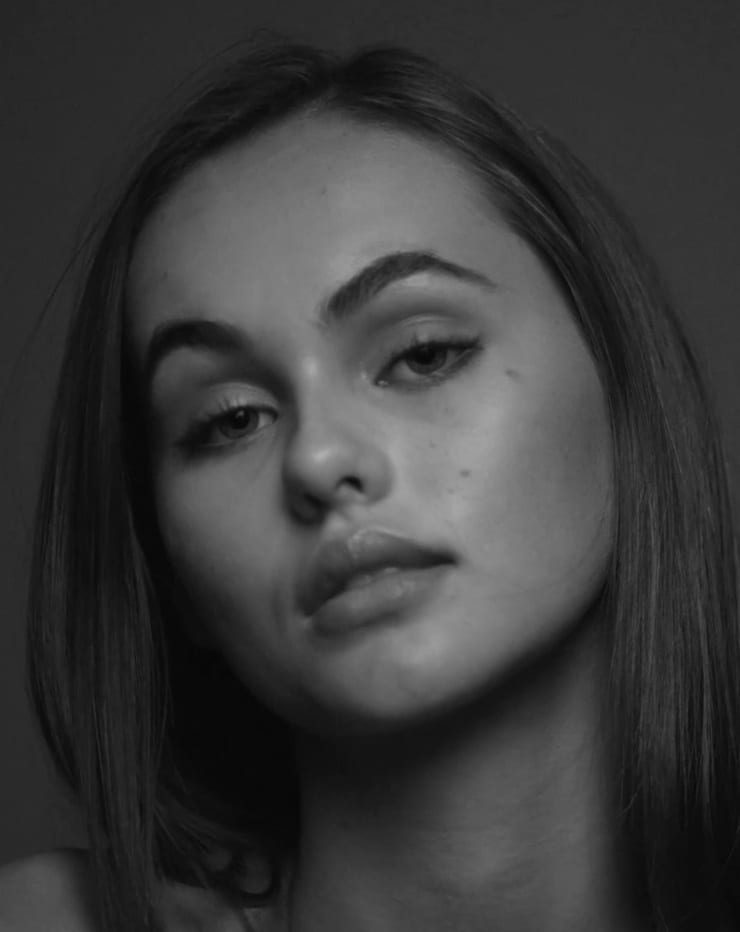 Lily Easton