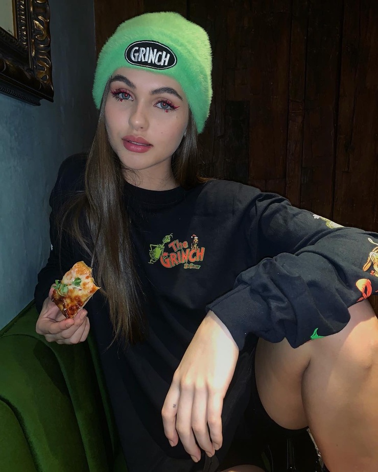 Lily Easton