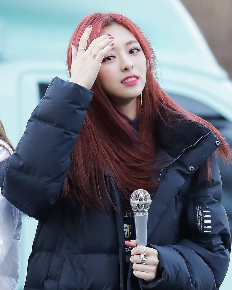 Yuna (ITZY)