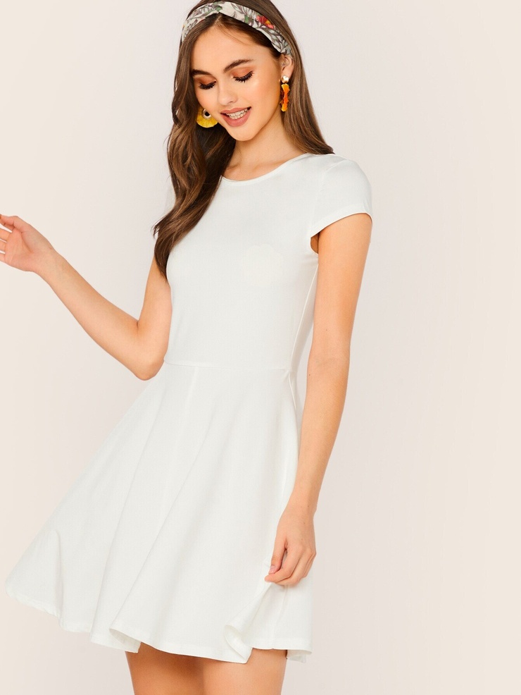 Lily Easton Lily Easton