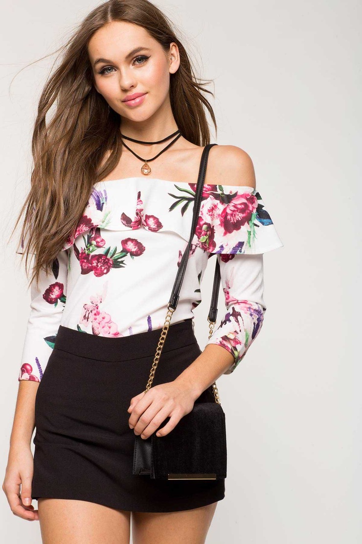 Lily Easton Lily Easton