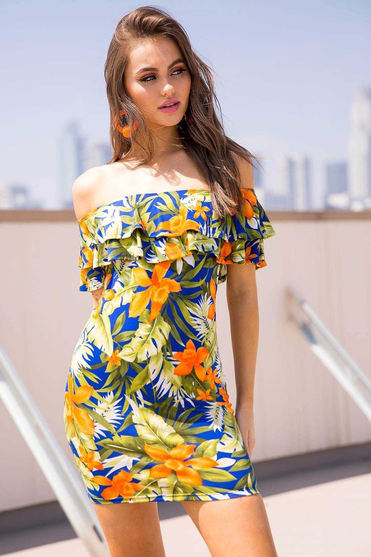 Lily Easton Lily Easton