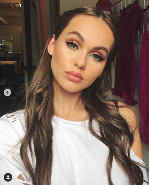 Lily Easton