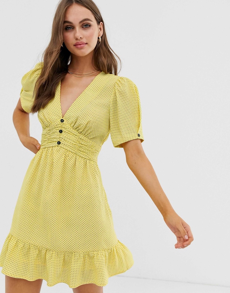 Lily Easton Lily Easton