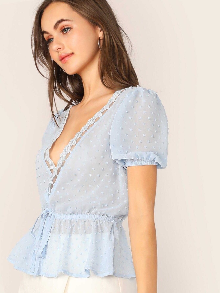 Lily Easton Lily Easton