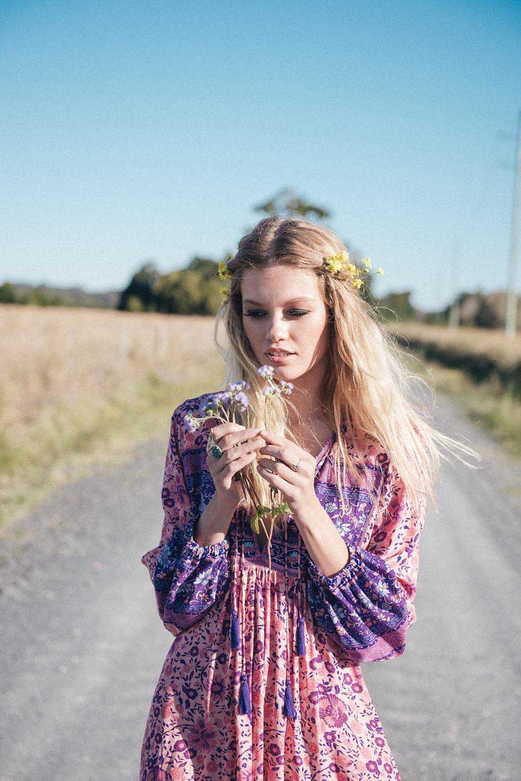 Maggie Laine