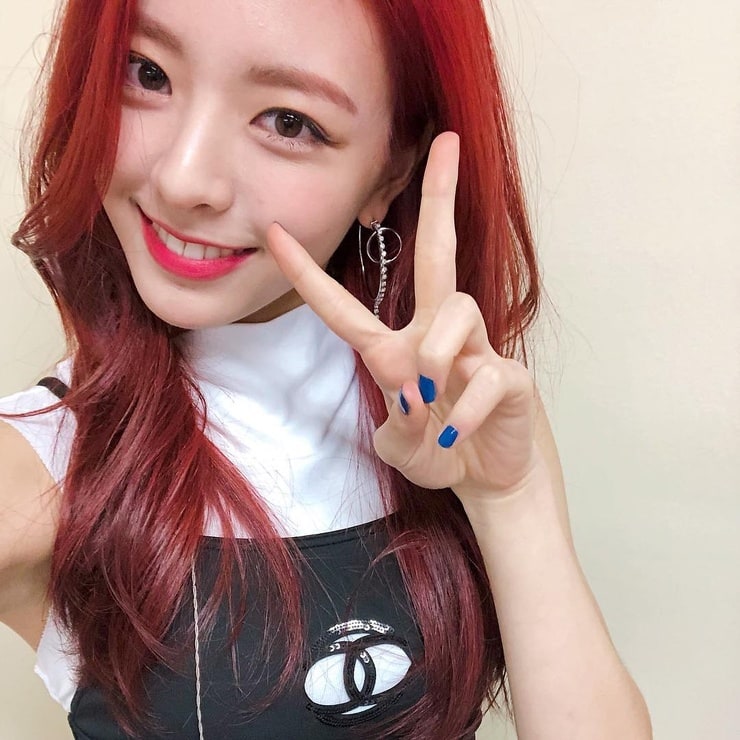 Yuna (ITZY)