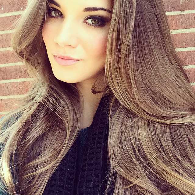 Gabriela Salles Gabriela Salles