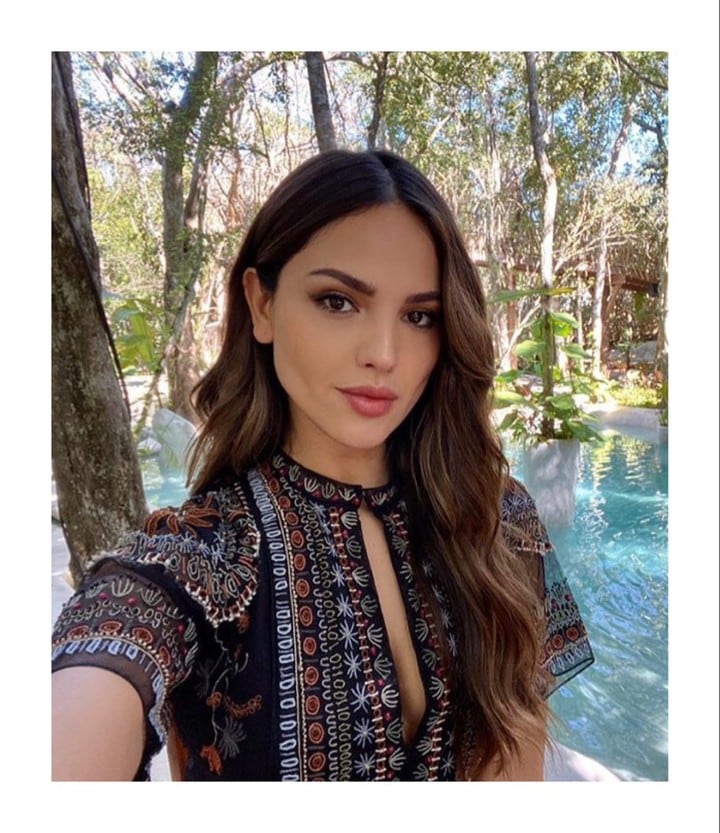 Eiza Gonzalez picture