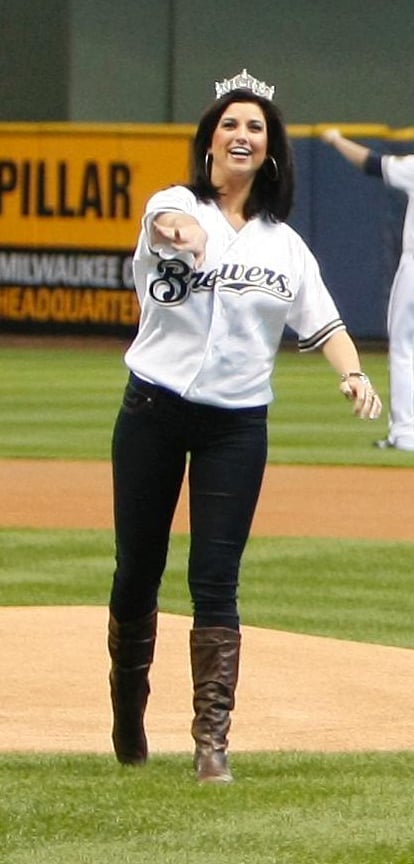 Laura Kaeppeler