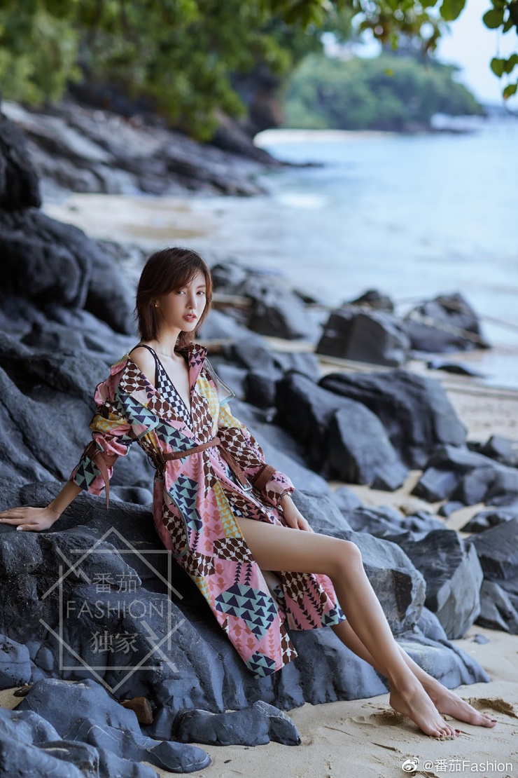 Gina Chen Jin