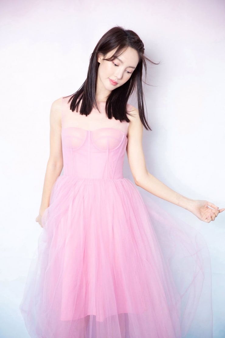 Gina Chen Jin