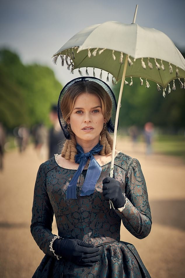 Alice Eve Alice Eve