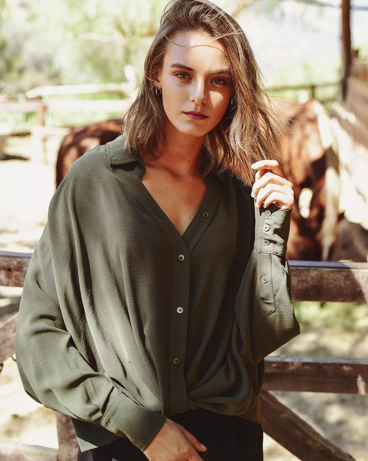 CELINA KROGMANN CELINA KROGMANN
