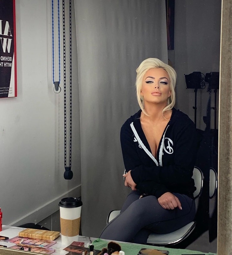 Amanda Saccomanno