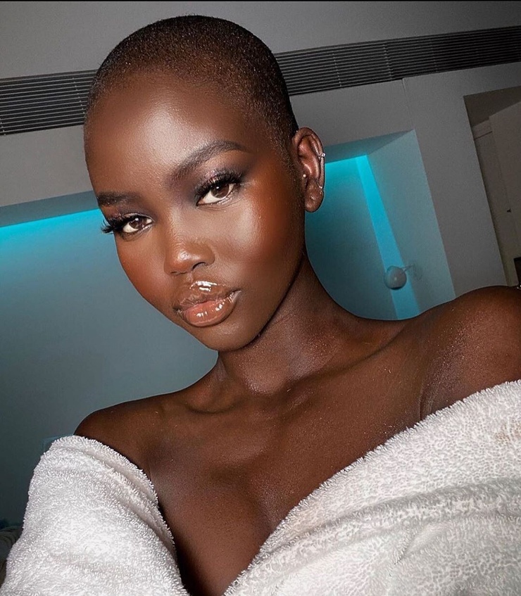 Adut Akech Adut Akech