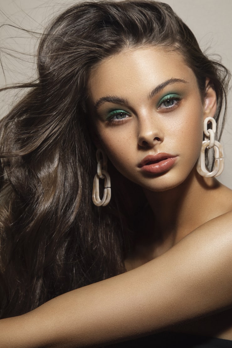 Picture Of Meika Woollard