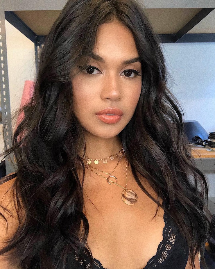 Ana Victoria Figuera Ana Victoria Figuera