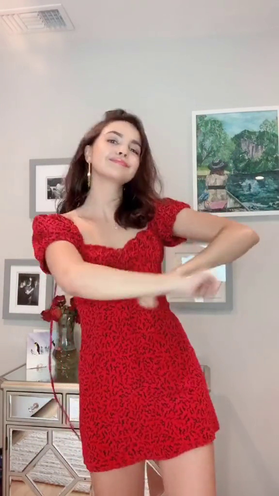Bailee Madison