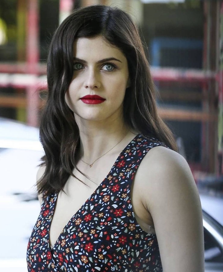 Alexandra Daddario Alexandra Daddario