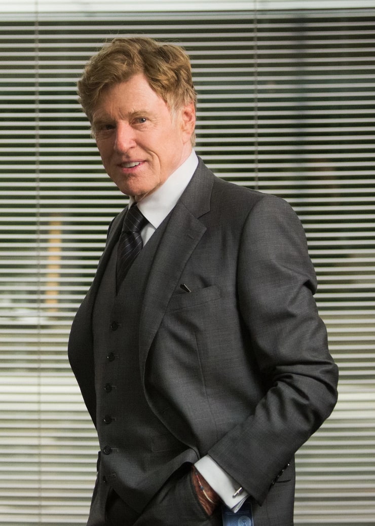 Alexander Pierce (Robert Redford)