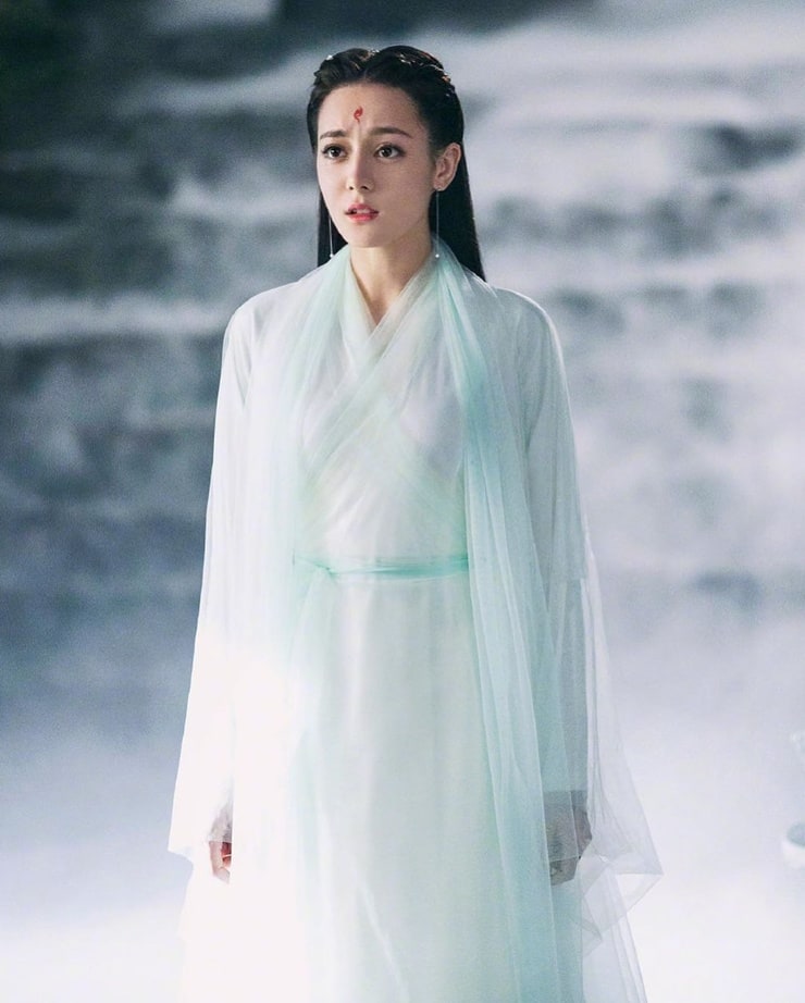 Picture of Dilraba Dilmurat