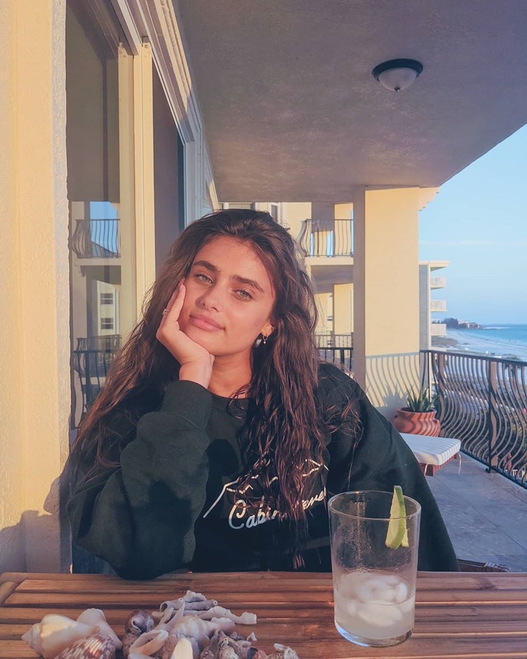 Taylor Marie Hill Taylor Marie Hill