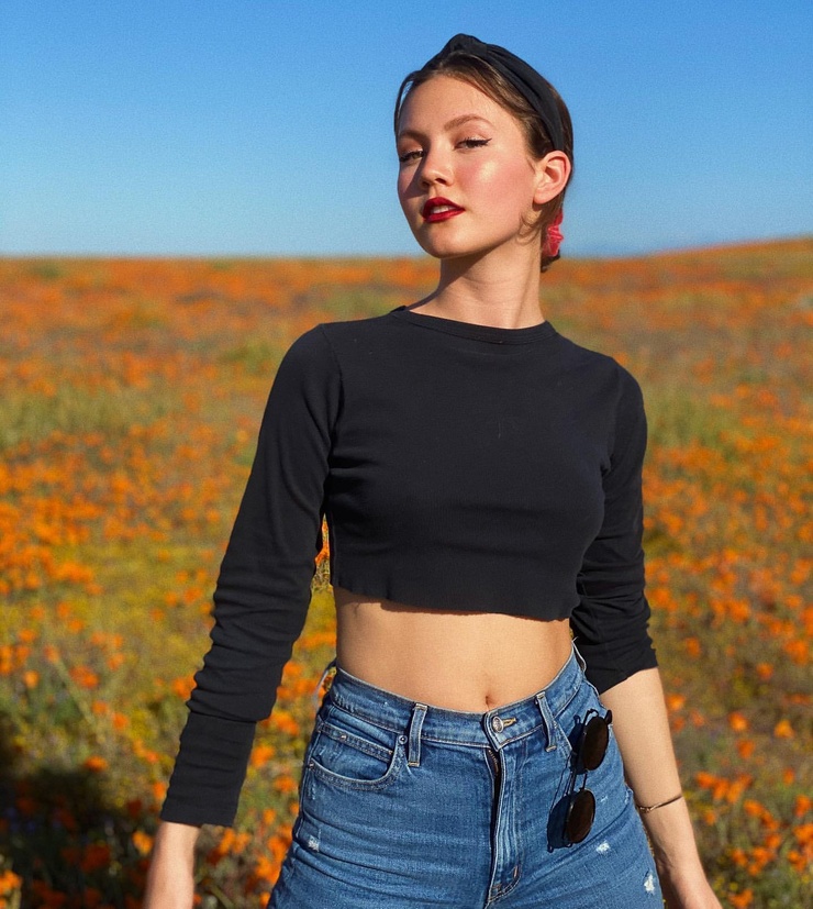 Iris Apatow Iris Apatow