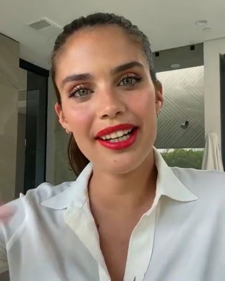 Sara Sampaio Sara Sampaio