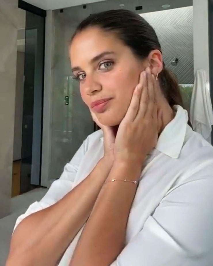 Sara Sampaio Sara Sampaio