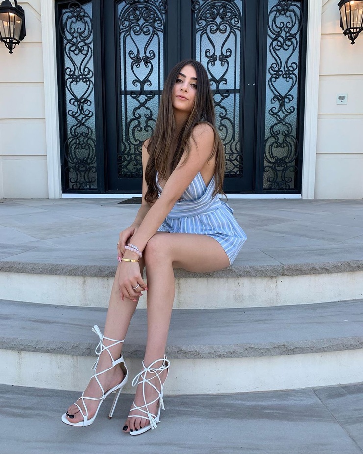 Nicolette Gray Nicolette Gray