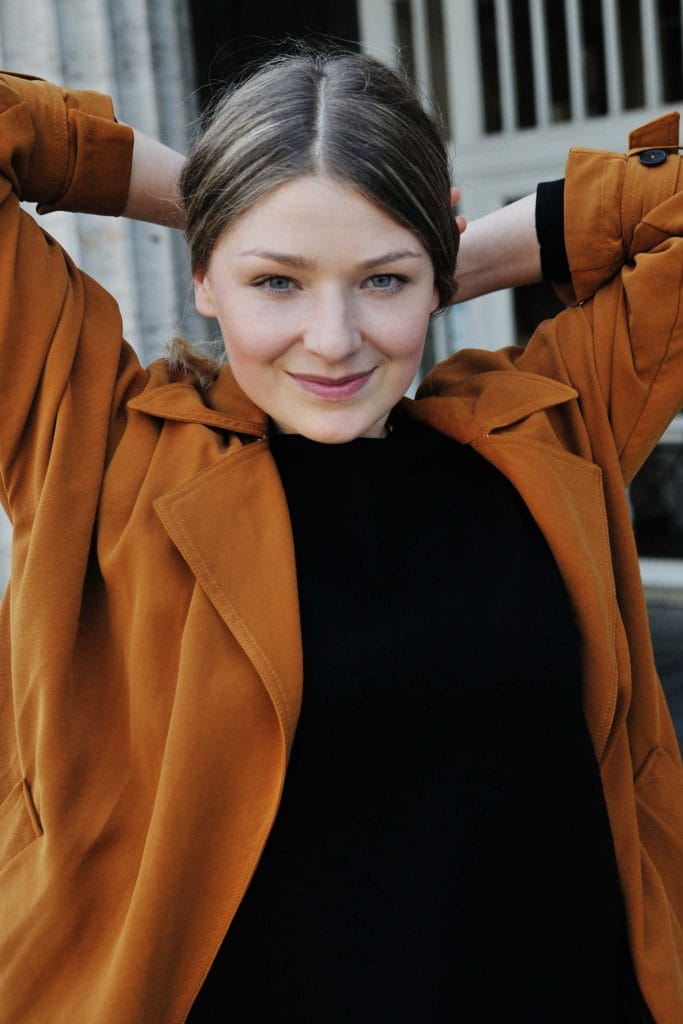 Sarah Zaharanski Sarah Zaharanski