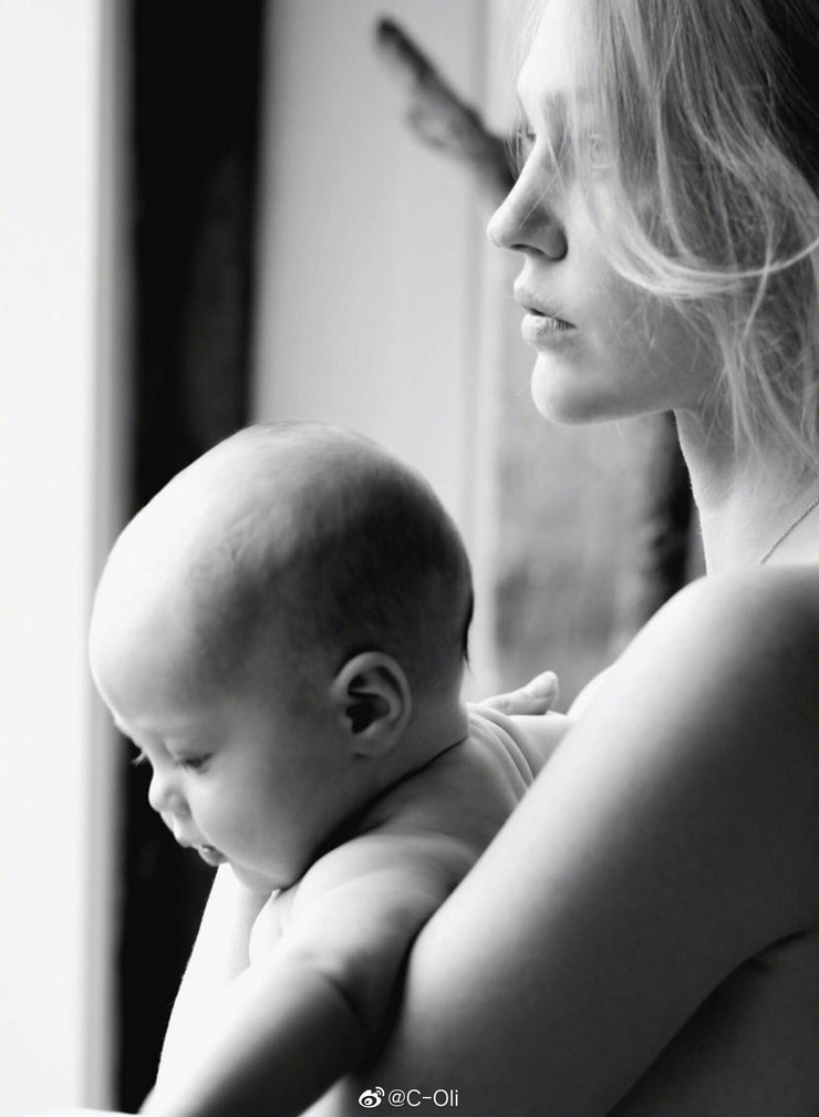 Sasha Pivovarova Sasha Pivovarova